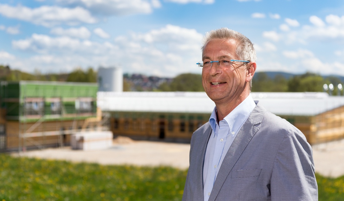 Dr. Thomas Koy